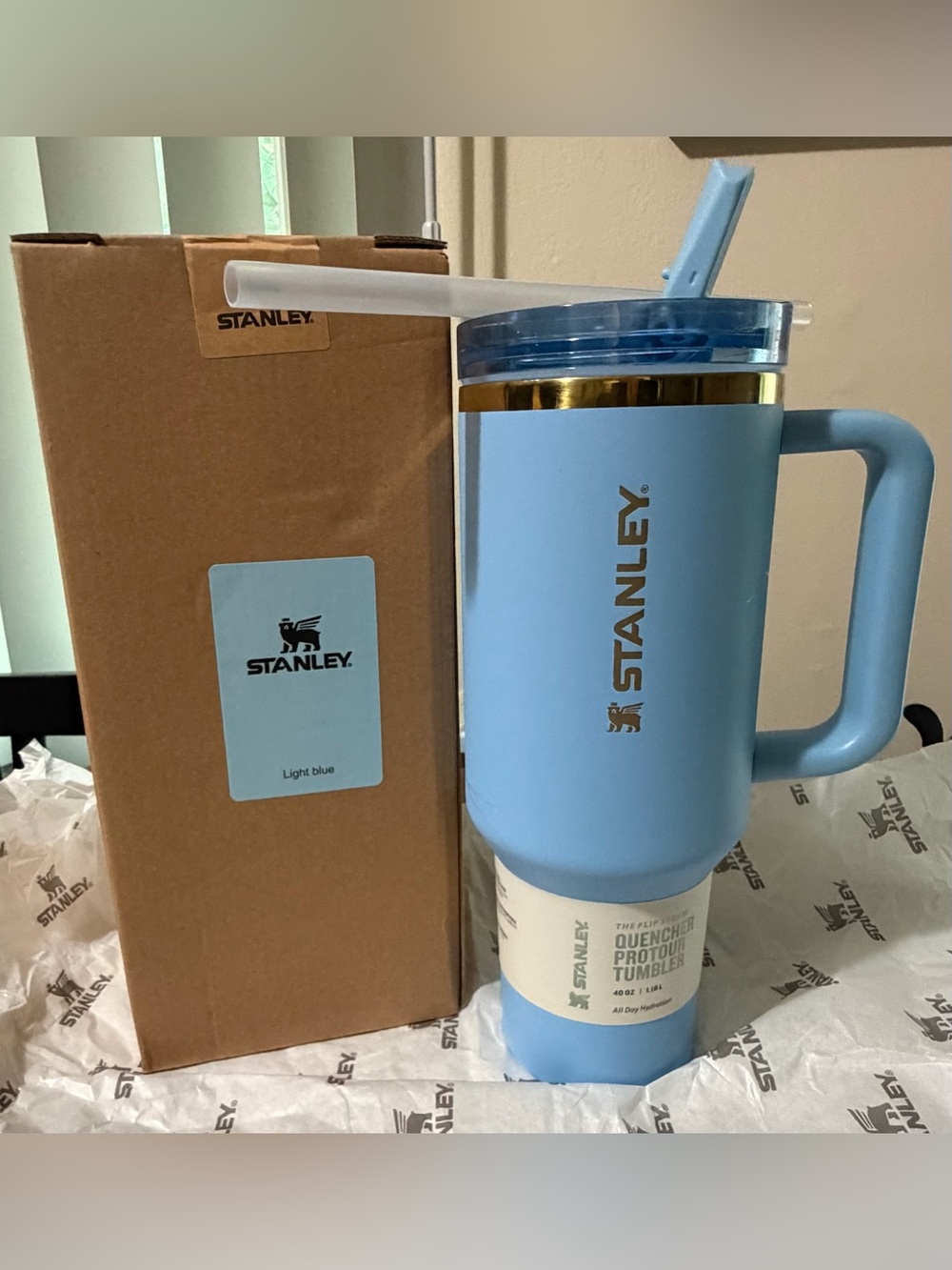 The Messi Quencher ProTour Flip Straw Tumbler-40 oz-Striker Blue-NWT🩵